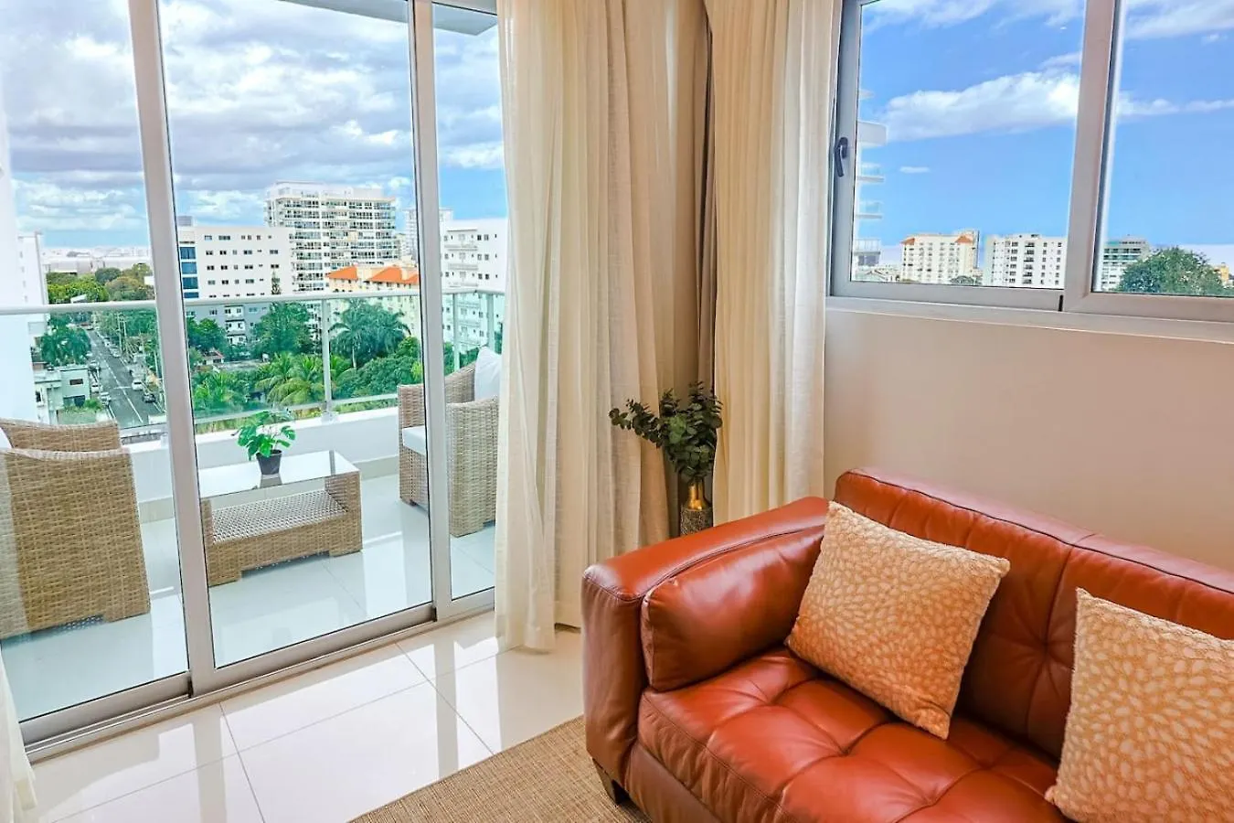 Apartment Elegant Centric Apt Near All Santo Domingo