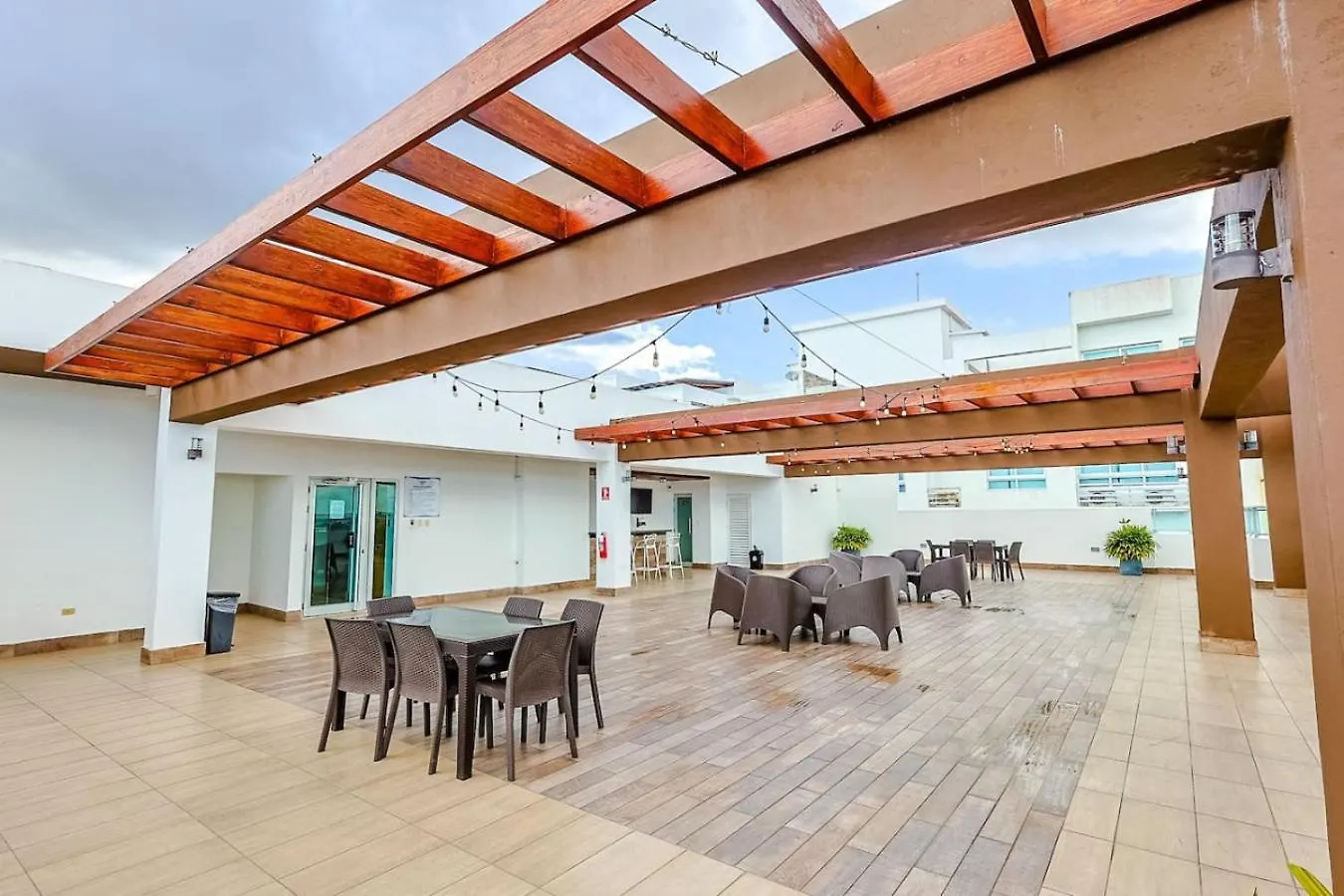 Elegant Centric Apt Near All Santo Domingo Apartman